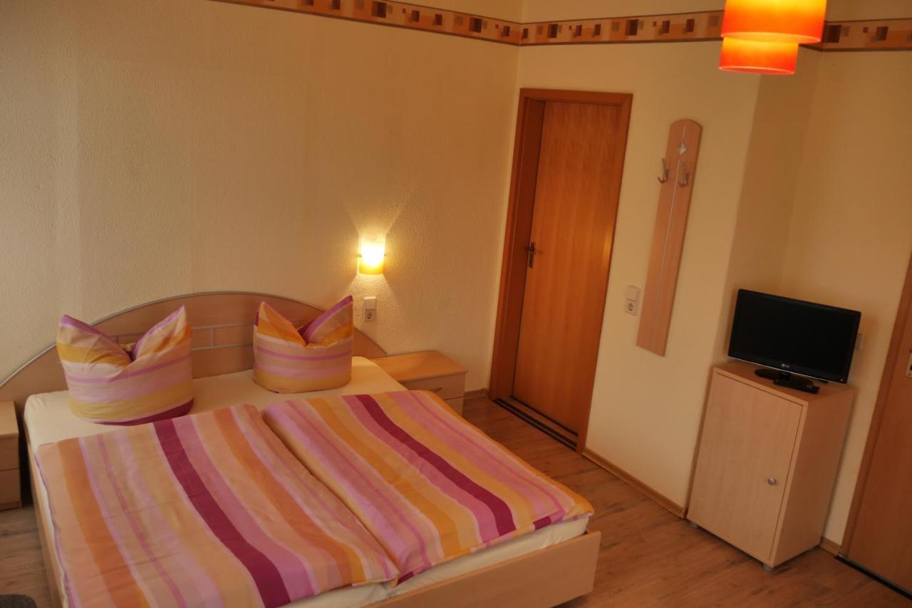 Guenstiges Doppelzimmer Saechsische Schweiz Mittelndorf ภายนอก รูปภาพ