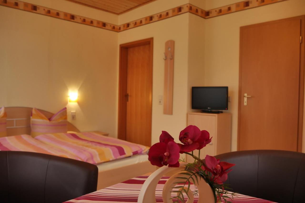 Guenstiges Doppelzimmer Saechsische Schweiz Mittelndorf ภายนอก รูปภาพ